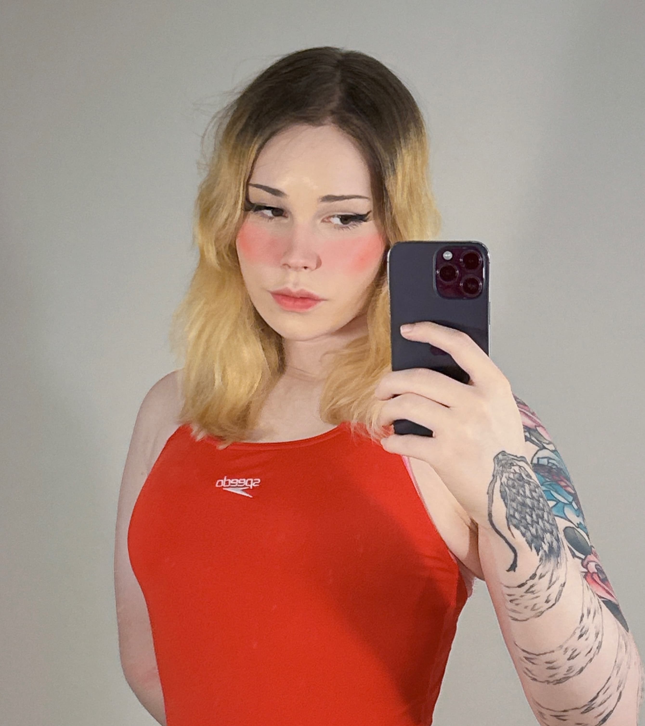 meowriza profile avatar
